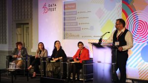 Data Stories Discussion PanelP